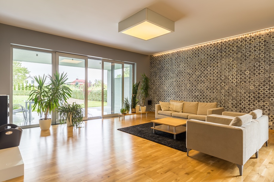 Budget to Boutique: Smart Rental Swaps for a Designer Look