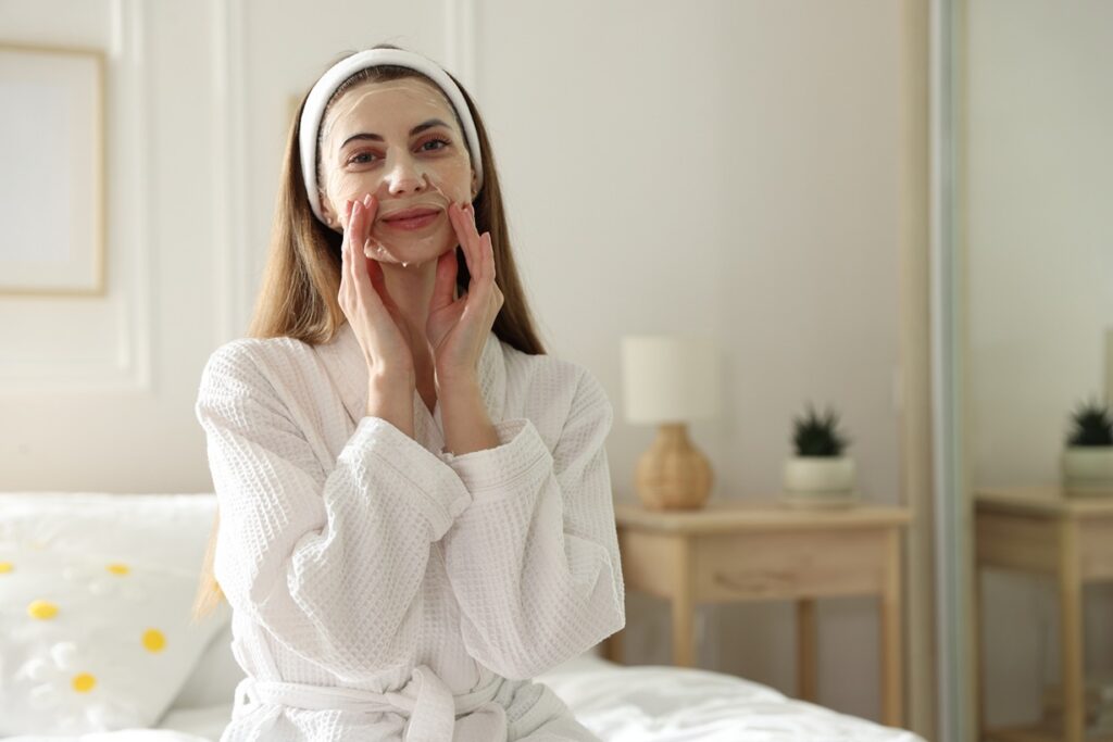 Morning Beauty Habits for Naturally Glowing Skin