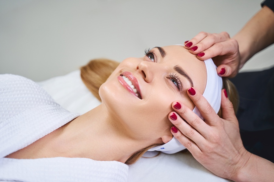 How Regular Facials Can Support Healthy Skin