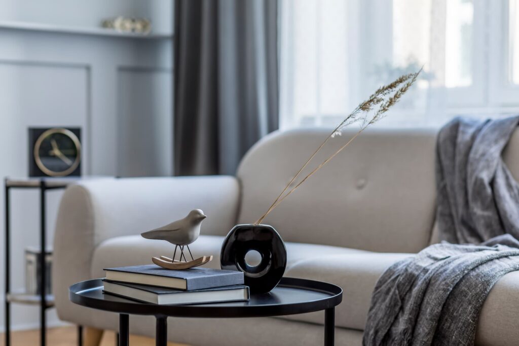 Choosing Decorative Elements For Sophisticated Modern Interiors