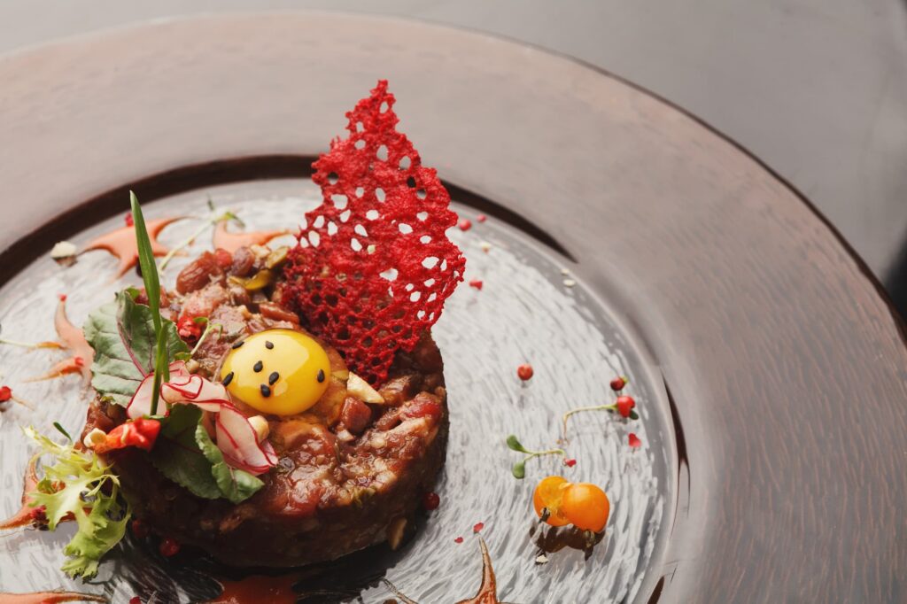 Exploring Modern Cuisine Trends In Luxury Restaurants