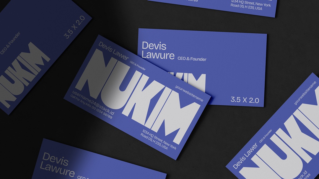 M003T1263 C Business card mockup 20Sep 24