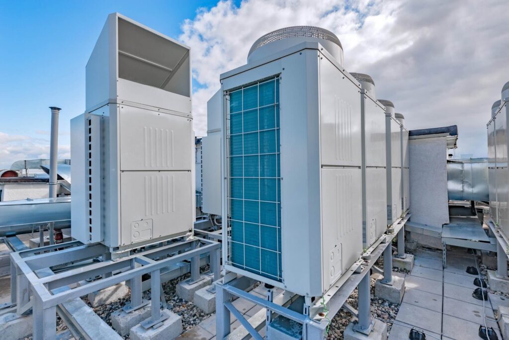 air-conditioning-units-on-a-commercial-rooftop-2026-01-09-10-24-35-utc